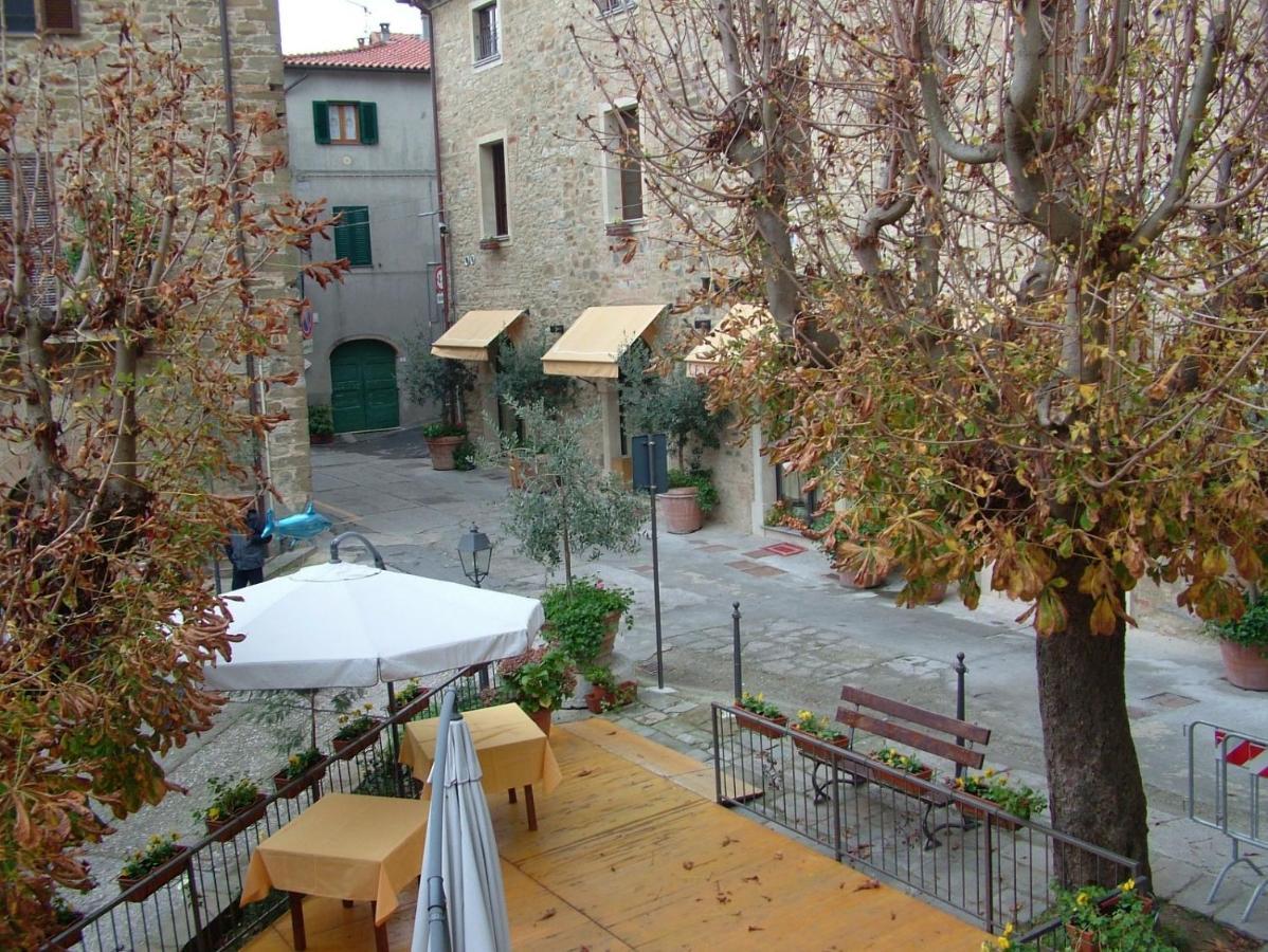 Villa Casa Della Nonna Chianni Exterior foto